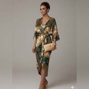 Sam & Lili Paris Resort Kimono Wrap Dress Baroque Leopard Green